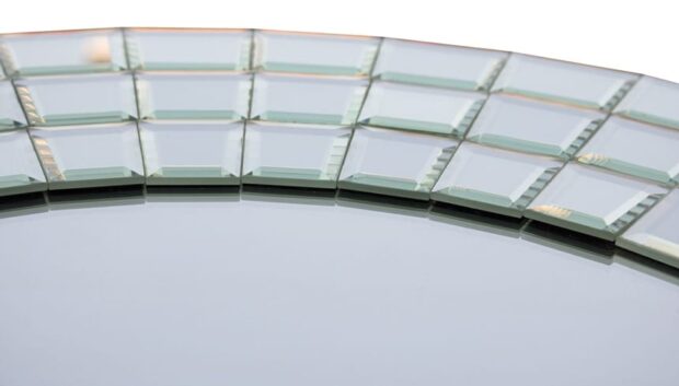 Dettagli cornice a mosaico specchio da parete rotondo Sole