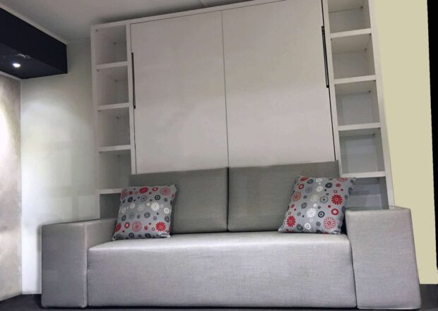Living-con-divano-versione-monocuscino-librerie-e-bracciolo-divano-optional- salvaspazio