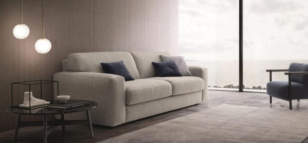 sofa letto comodissimo dalle morbide linee di qualità sartoriale artigianale su misura