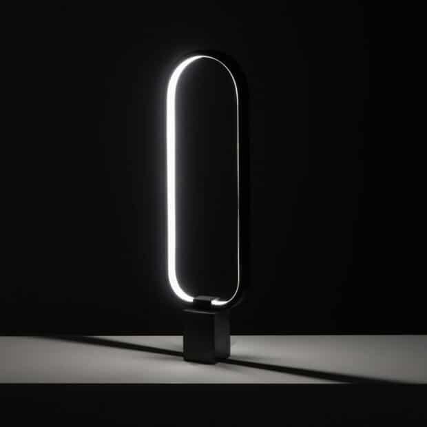 Lampada da tavolo Led Paros design moderno colore nero con base in marmo