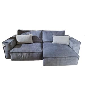 Svendita sofa letto a ribalta estraibile scorrevole con sedute allungabili Cesano Boscone da esposizione